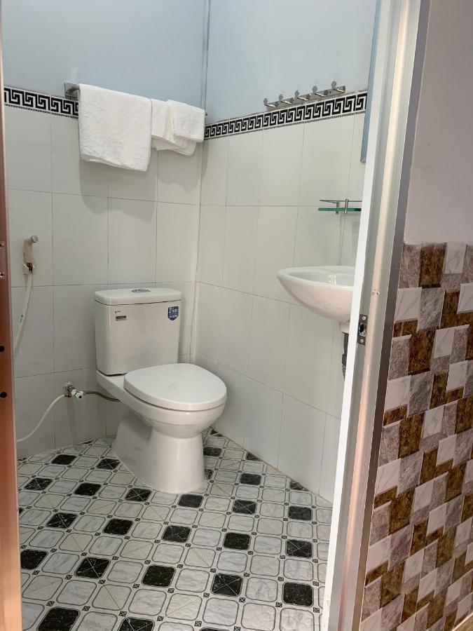 Thao Tran Hotel Ха Тени Екстериор снимка